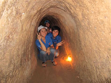 CU CHI TUNNEL