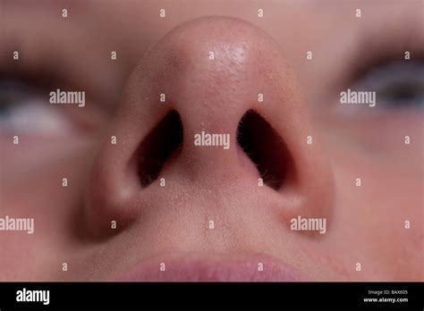 how to open my nose airways