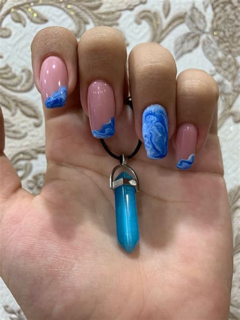 Elegant Nails, Drop Earrings, Hair Styles, Nail Ideas, Quick, Gold ...
