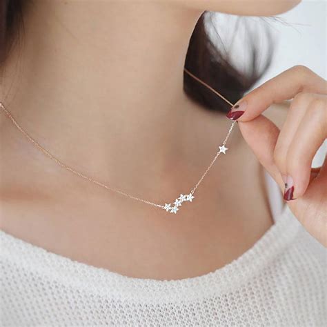 Wonder Cute Crystal Star Floating Pendant Necklace in Silver – MyBodiArt