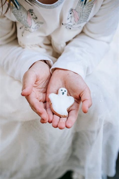 Creepy Girl Photos, Download The BEST Free Creepy Girl Stock Photos ...