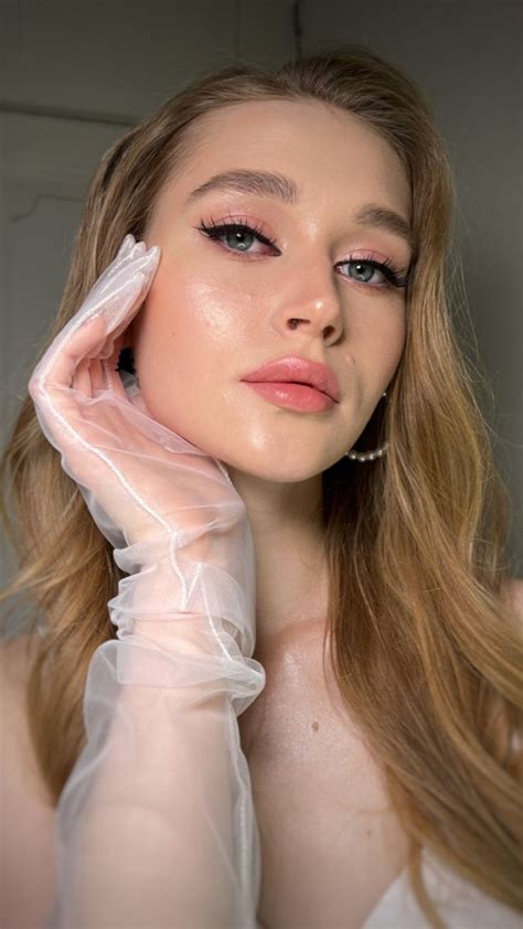 Макияж со стрелкой | Pink makeup, Makeup pictures, Wedding makeup