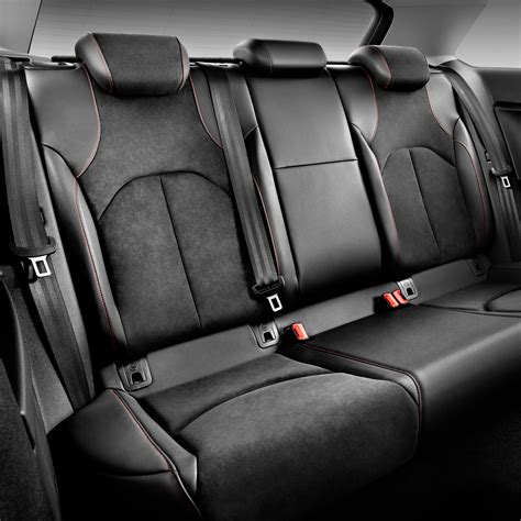 Seat Leon Hatchback review - car review - seat