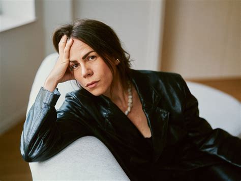 ‘Elke vrouw die ik ken, is al eens bang geweest’: Nienke ’s Gravemade