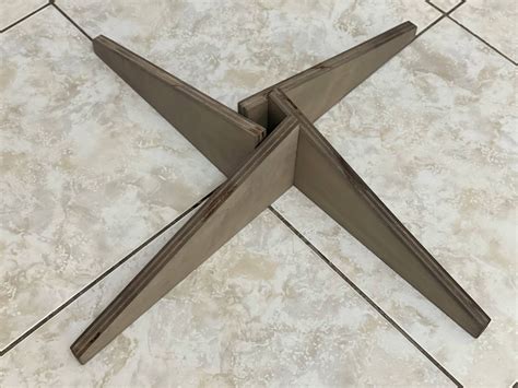 standing post  directional sign  standing wood sign holder