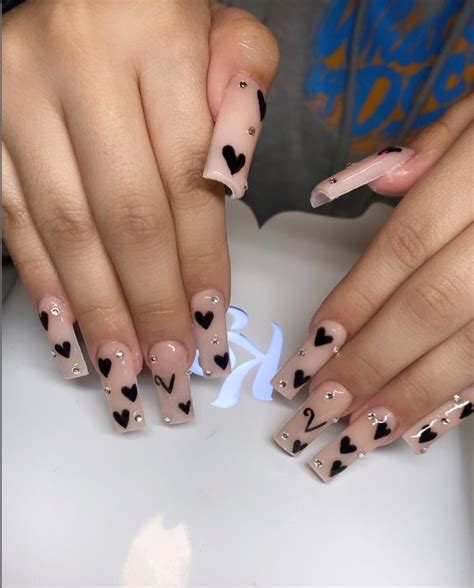 45 Black Valentine's Day Nail Designs for Edgy Elegance!
