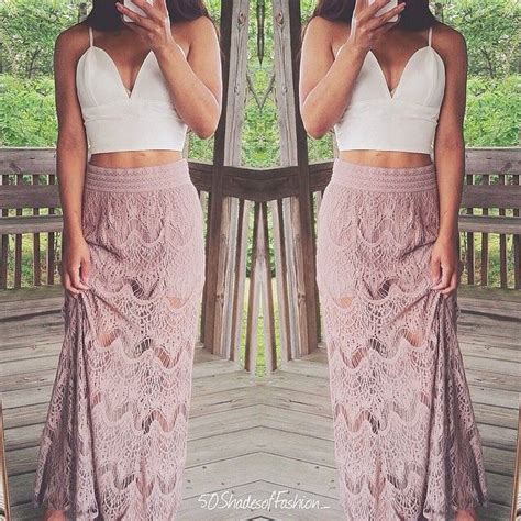 Cute Skirts and Crop Tops Outfit Inspiration