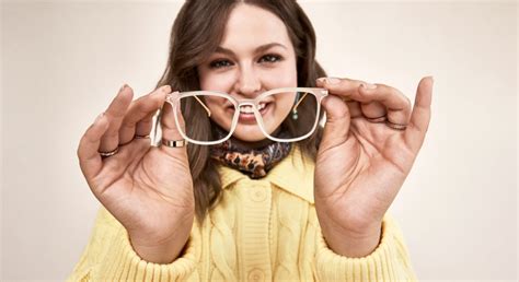 Everything You Need to Know About Astigmatism | Zenni Optical