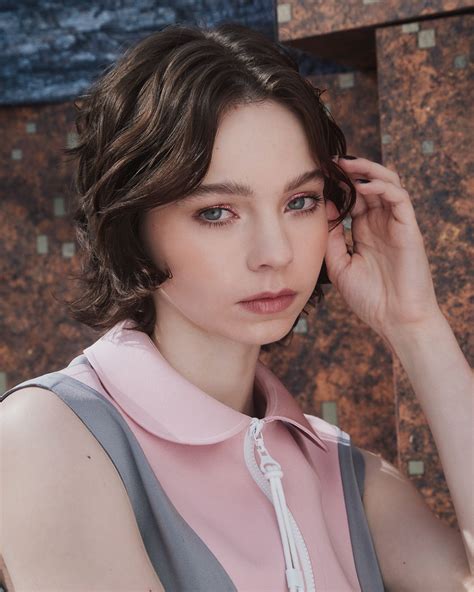 CelebMafia - Celebrity Style, Fashion, Clothes, Outfits, Photos, Videos