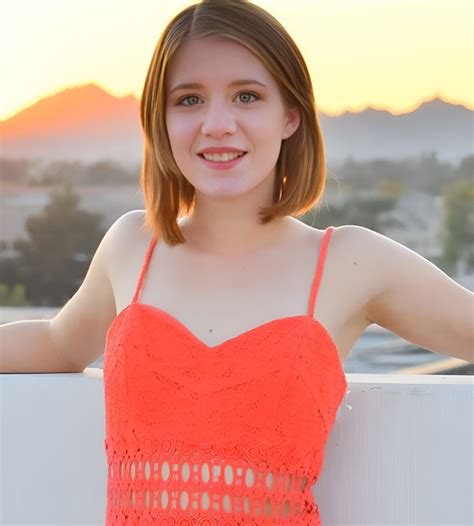 dakota burns actress height weight wiki age