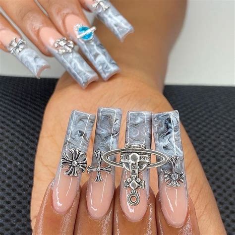 cyber y2k *:･ﾟ on Instagram: “some nail inspo 💅🏽 choose a nail set ...