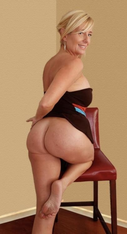 milfs-are-awesome2.tumblr.com - Tumbex