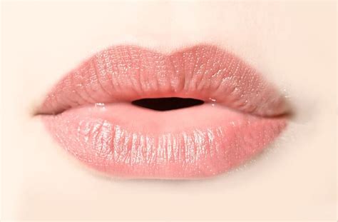 Lovely Lips - Dr. Hu — CLMC ENT