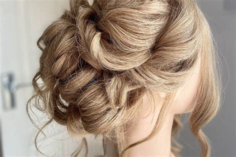 Faye Naomi Bridal hair in Essex - Beauty, Hair & Make Up | hitched.co.uk