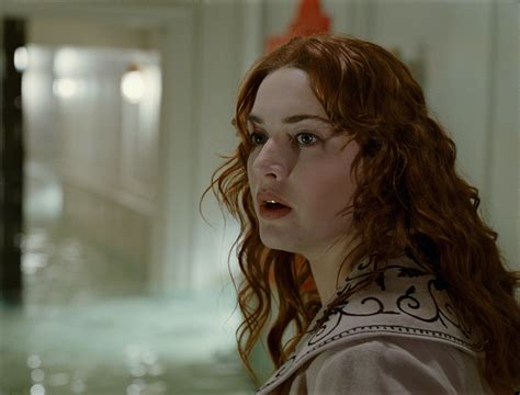 Kate Winslet in Titanic. | Swoon Over These Original Titanic Pictures