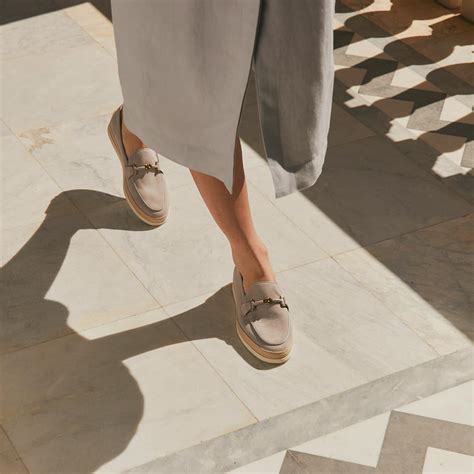 Tod's Official Store: Italian luxury shoes & footwear