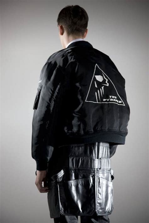RAF SIMONS ARCHIVE - Fucking Young!