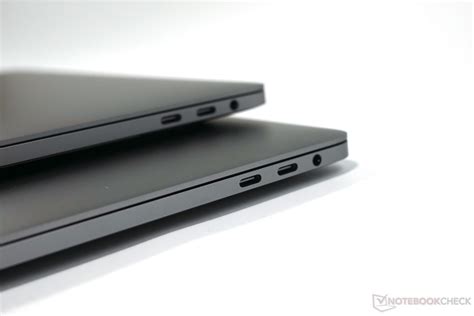 All four Thunderbolt 3 ports in the 2018 13-inch MacBook Pro with Touch ...