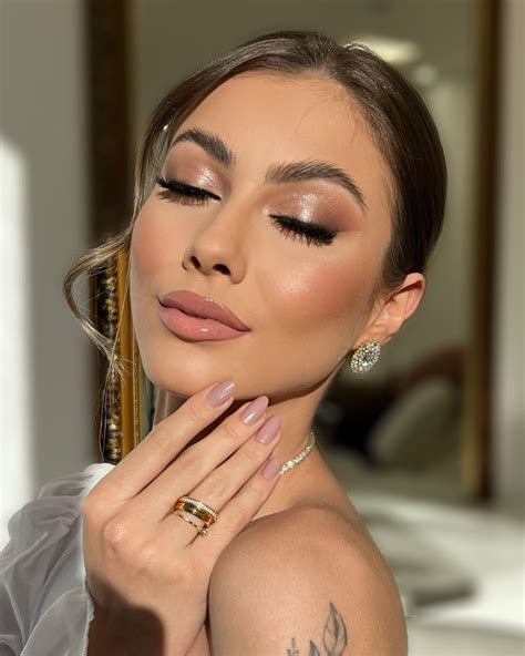 JESSICA HINÇA MAQUIADORA EM CURITIBA on Instagram: "Viciada em tirar ...