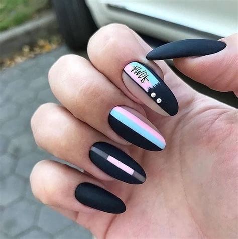 unghii negre cu gel cu model long nail designs stiletto nail art