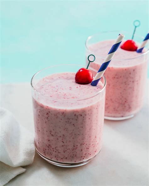 Grape Smoothie | Recipe | Easy smoothie recipes, Grape smoothie, Frozen ...