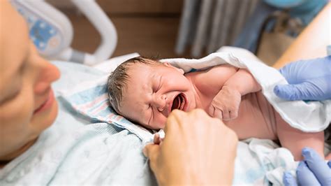 giving birth start  life nhs