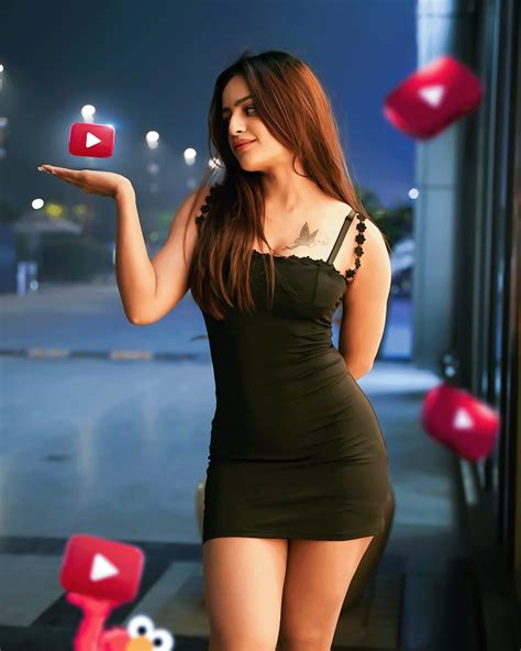 Ankita Singh | Only This Era Of Bollywood Can Fix Me ️ | Instagram