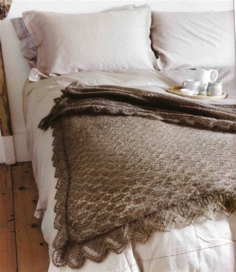 мохеровый плед | Hand knit blanket, Knitted blankets, Blanket knitting ...