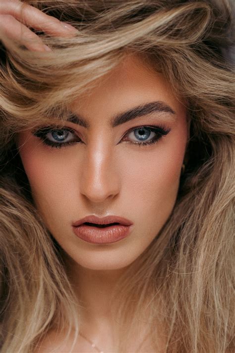 Madison - a model from Montreal, Canada