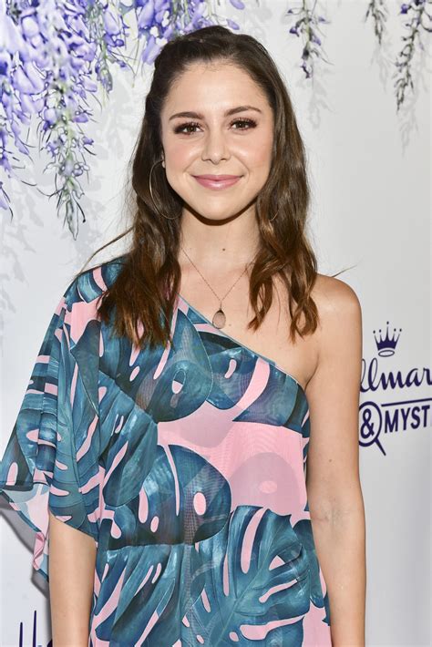 Makenzie Vega Net Worth - Wiki, Age, Weight and Height, Relationships