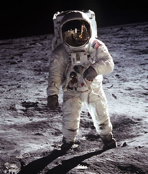 Astronomi ve Bilim: NASIL ASTRONOT OLUNUR?