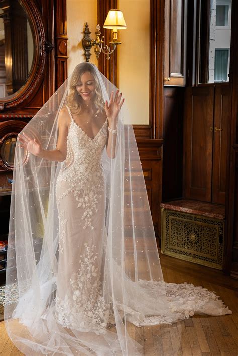 Stunning Wedding with Greenery | Elegant Wedding