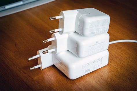 Почему оригинальные зарядки Apple самые лучшие и что у них внутри