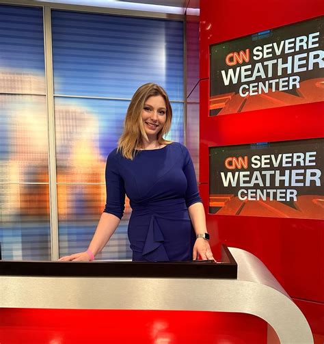 Sara Tonks (@saratonkswx) • Instagram photos and videos