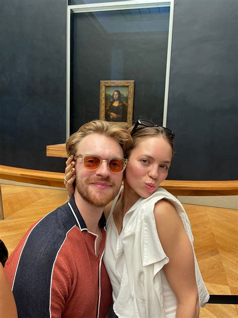 Finneas and Claudia Sulewski on Romantic Clichés and Their Mona Lisa