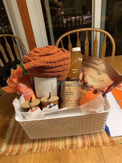 fall gift basket ideas 5