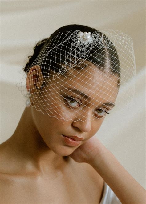 The Best Wedding Hair Accessories For Short Hair – Debbie Carlisle