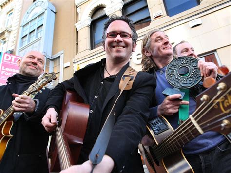 doctors   honoured  meteors