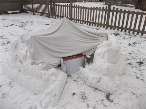 Faith, Family, Frugal, Simplicity: Igloo