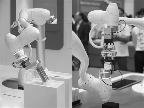 Doosan Robotics :: Behance