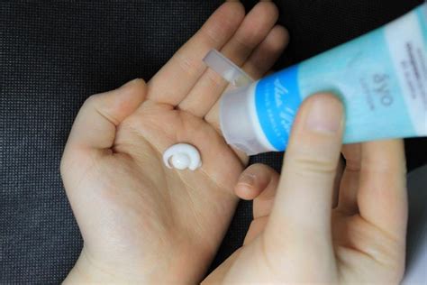 Tips For Buying A Whitening Cream - Best Advisor