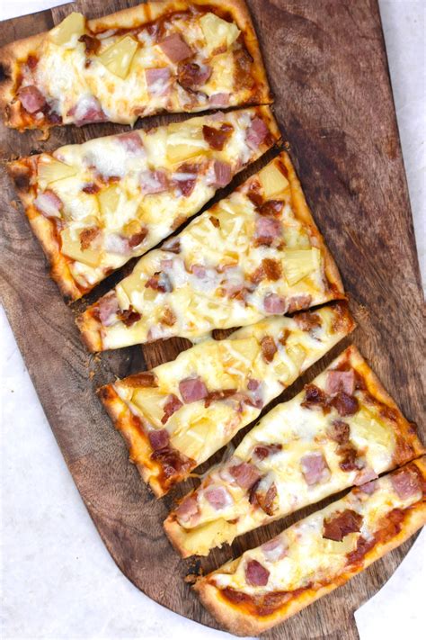 Hawaiian Flatbread Pizza - GypsyPlate