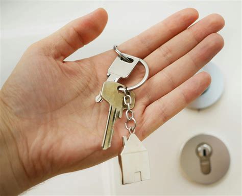 Real Estate Law: Comprehensive Guide from Title Deeds to Rental