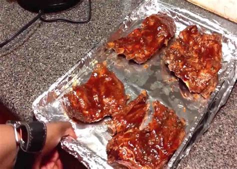 how to slow cook ribs on bbq