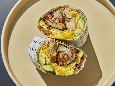 The Best Breakfast Sandwiches In LA - Los Angeles - The Infatuation