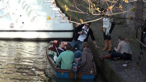 712 S Drunk Girl Falls off Boat Money - YouTube