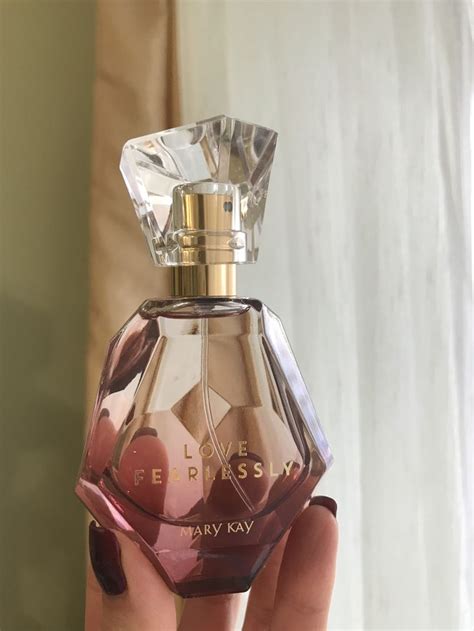Парфюм MaryKay | Косметика mary kay, Ароматы, Мэри кей