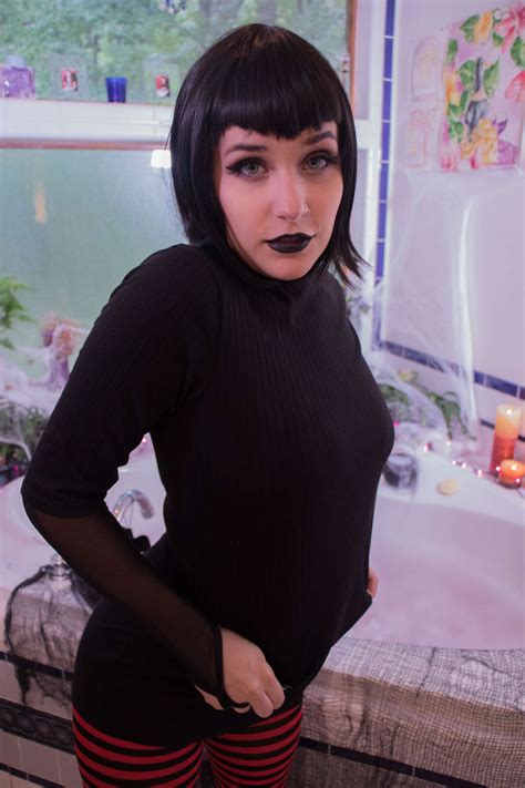 Depvailon.Com: [LovelySpaceKitten] Mavis Bathtub (Hotel Transylvania