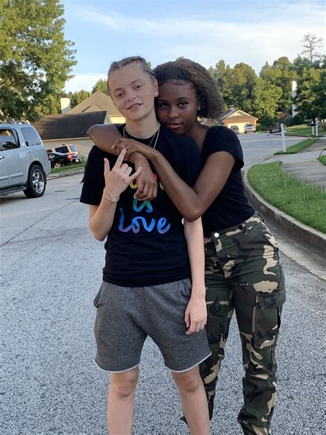 Pinterest | Cute lesbian couples, Gay girl, Teenage couples