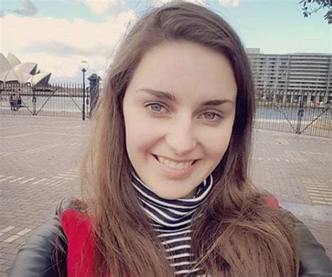 Loserfruit Biography - Facts, Childhood, Family Life & Achievements